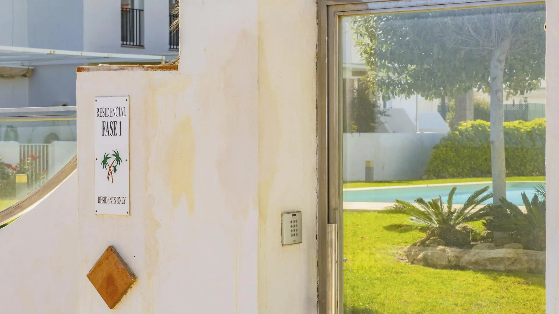 Cubo'S Beachfront Marina De Casares House Manilva 0*,  Spain
