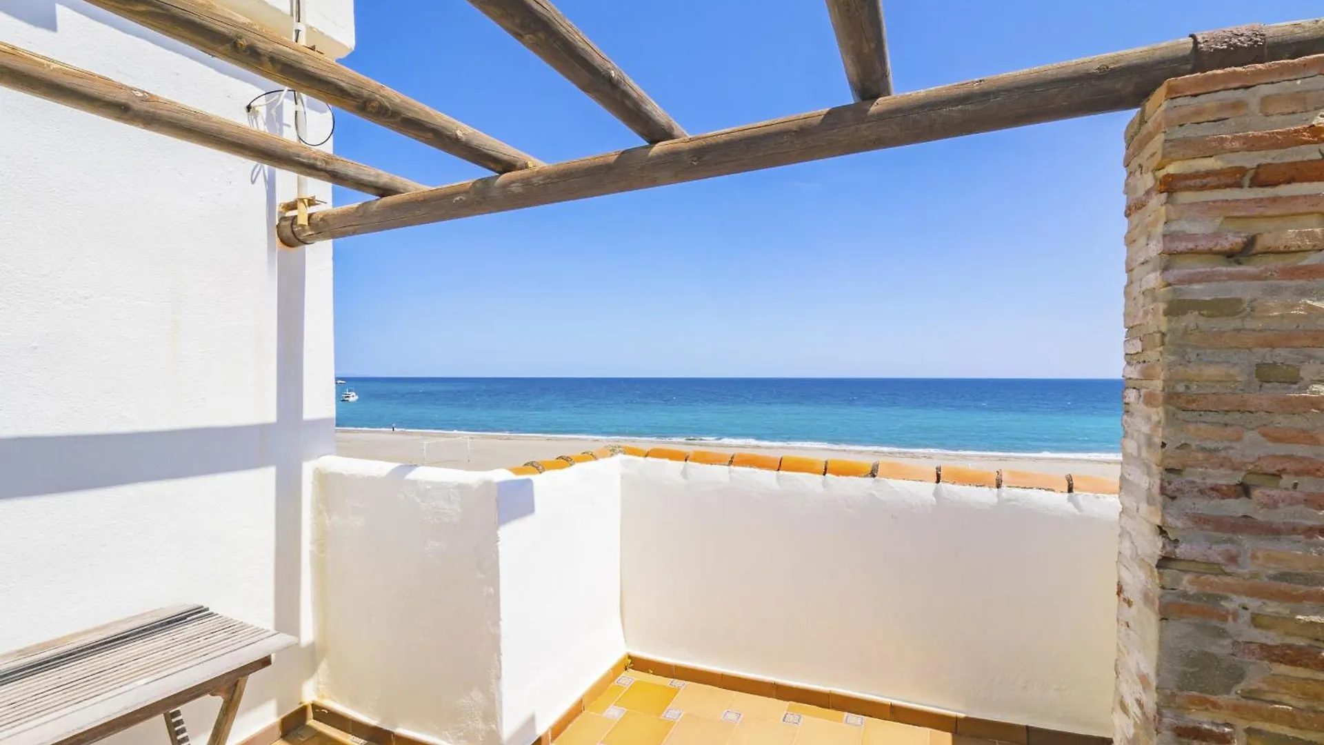 Holiday home Cubo'S Beachfront Marina De Casares House Manilva Spain