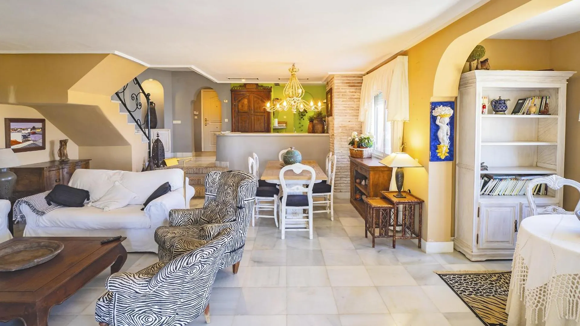Cubo'S Beachfront Marina De Casares House Manilva 0*,